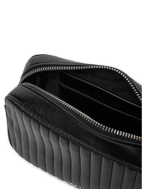 Calvin Klein Kabelka Calvin Klein Mini Line Quilt Camera Bag K60K613078 Černá