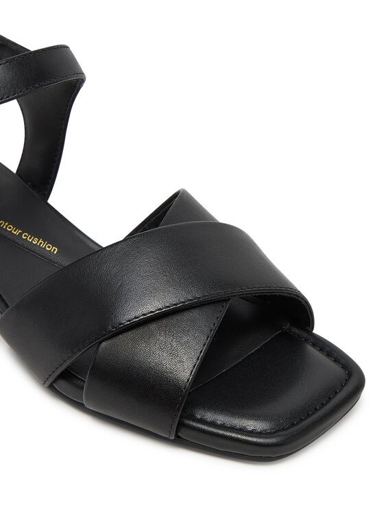 Clarks Sandále Clarks Serina35 Cross 26181343 Čierna