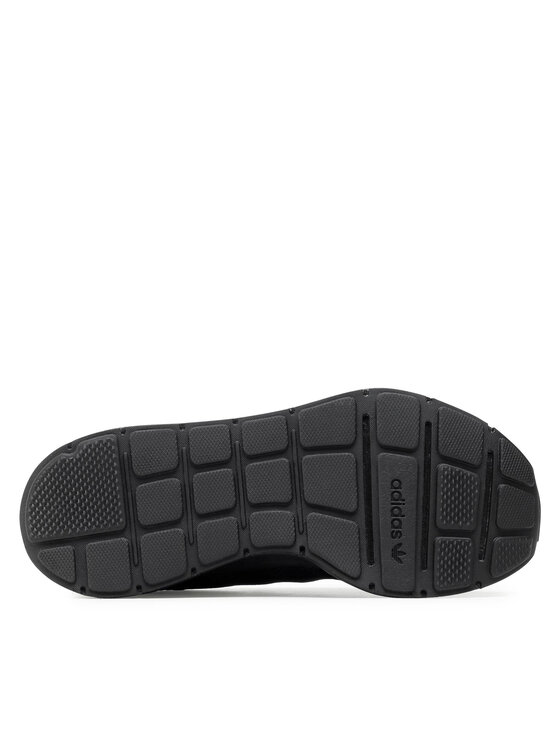 adidas Снікерcи adidas Swift Run X FY2116 Чорний