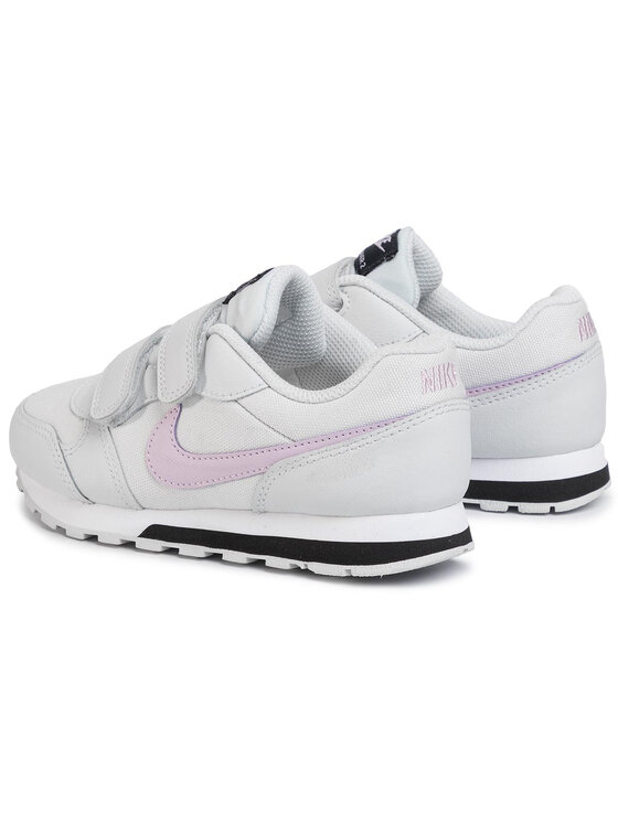 Nike Снікерcи Nike Md Runner 2 (Psv) 807317 019 Сірий