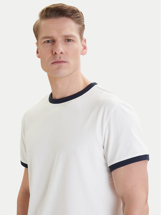 Americanos Americanos Camiseta W126-AMMTS-1019-19X Blanco Regular Fit