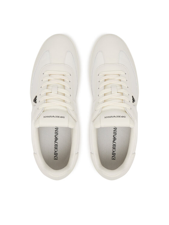 Emporio Armani Sneakersy Emporio Armani EM003062 AF18210 U0011 Biela