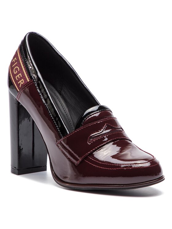 Tommy Hilfiger Īsi apavi Tommy Hilfiger Iconic Patent Loafer FW0FW04003 Bordo