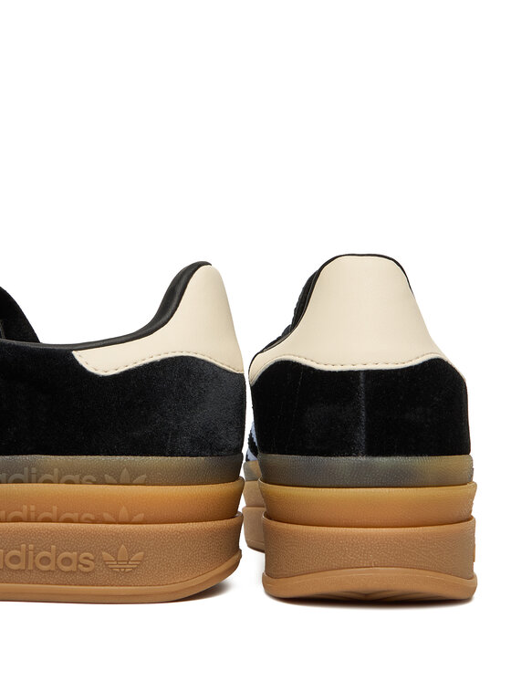 adidas Снікерcи adidas Gazelle Bold JR5965 Чорний