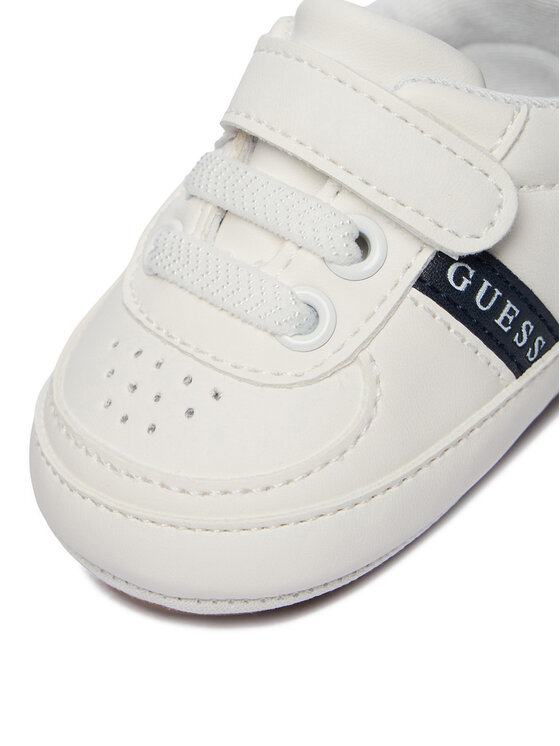 Guess Снікерcи Guess CEO-CM250815-1 Білий