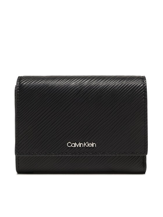 Calvin Klein Portafoglio Calvin Klein Ck Elevated Trifold Md Saffiano K60K610267 Nero