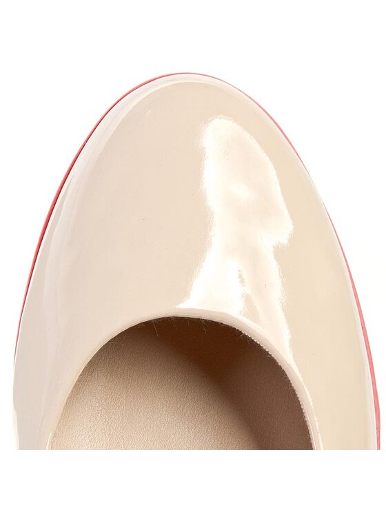 Clarks Nizki čevlji Clarks Compass Zone 261083914 Bež