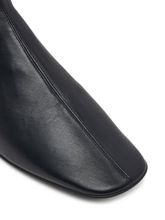Calvin Klein Členková obuv Calvin Klein Round Kitt Heel Ankle Boot Nappa HW0HW03169 Čierna