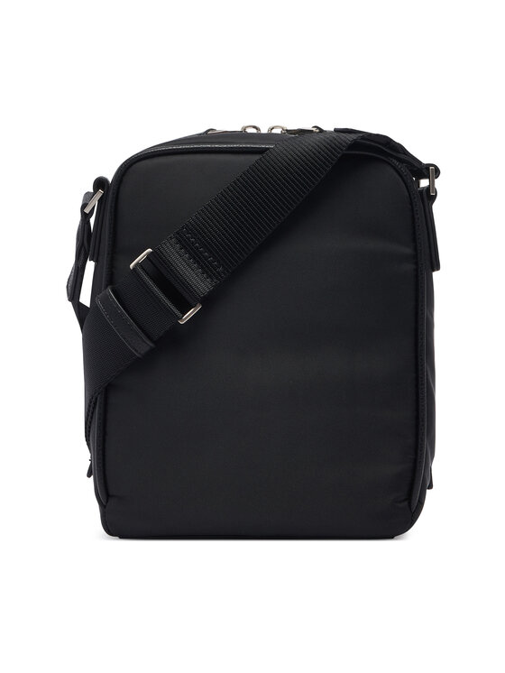 Calvin Klein Saszetka Calvin Klein Ssnl Raised Logo Reporter LV04D3500G Czarny