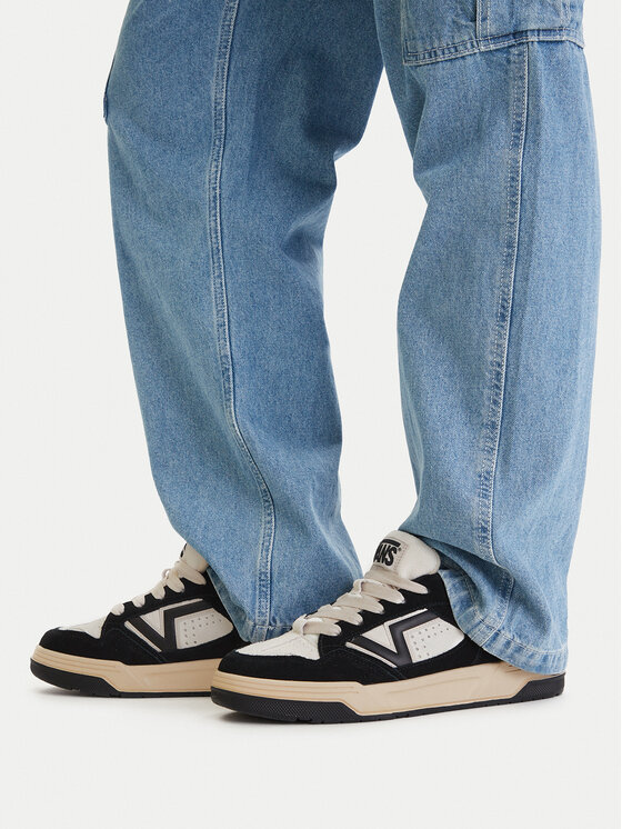 Vans Superge Vans Upland VN000D1HBZW1 Črna