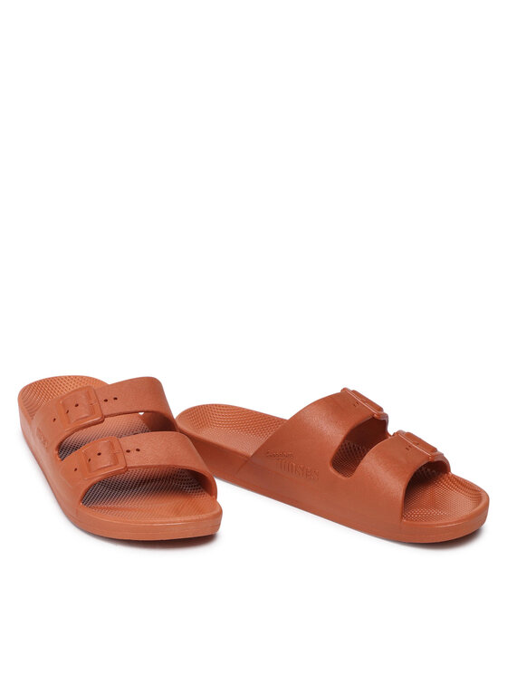 Freedom Moses Šľapky Freedom Moses Basic Hnedá