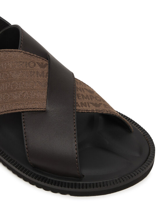 Emporio Armani Босоніжки Emporio Armani EM004323 AF25617 M6354 Коричневий