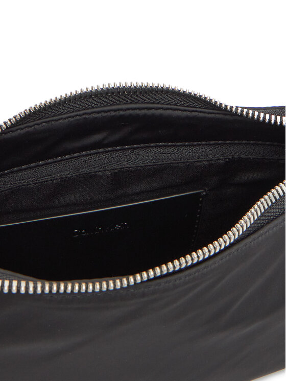 Calvin Klein Jeans Torebka Calvin Klein Jeans Satin Nylon Small Shoulder Bag LV04K3219G Czarny