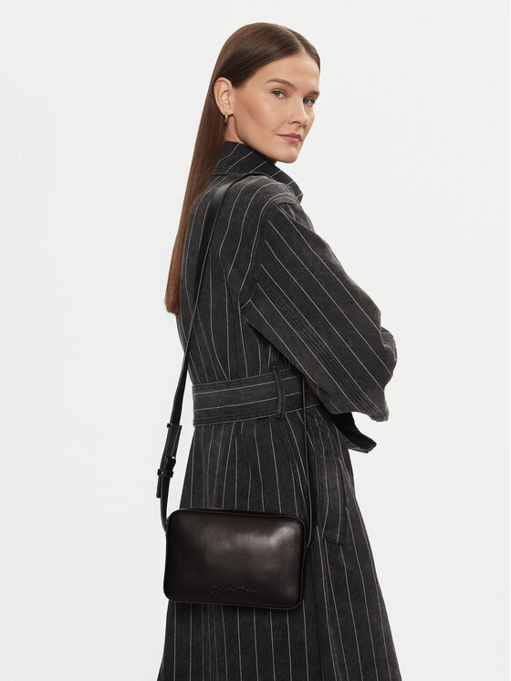 Calvin Klein Kabelka Calvin Klein K60K612555 Černá