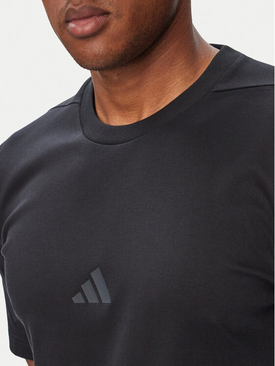 adidas adidas Majica Z.N.E. KF3796 Črna Regular Fit