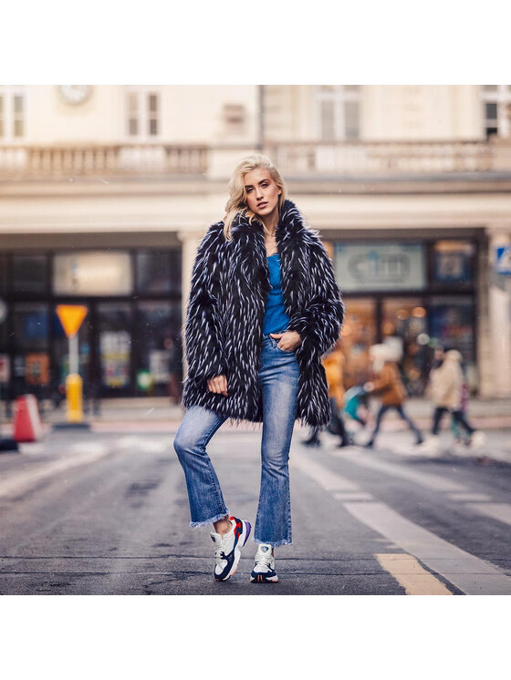 adidas Снікерcи adidas Falcon W CG6246 Білий