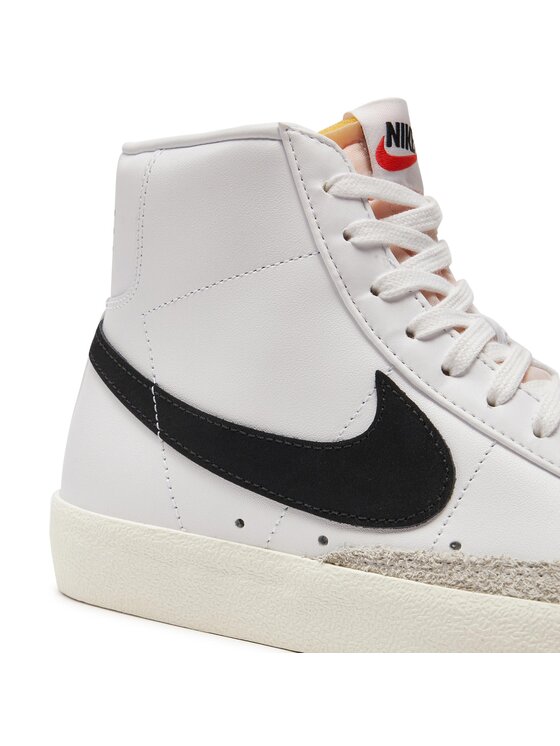 Nike Sneakersy Nike Blazer Mid '77 Vntg BQ6806 100 Biela