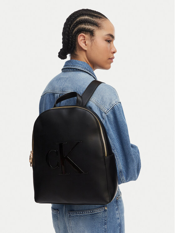Calvin Klein Mugursoma Calvin Klein Bold Ck LV04F3617G Melns