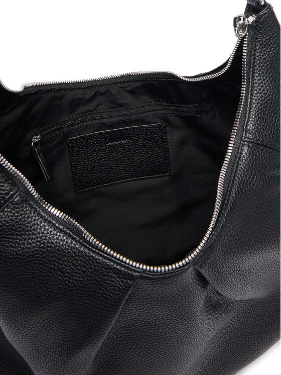 Calvin Klein Kabelka Calvin Klein Engraved Hw LV04F3555G Čierna