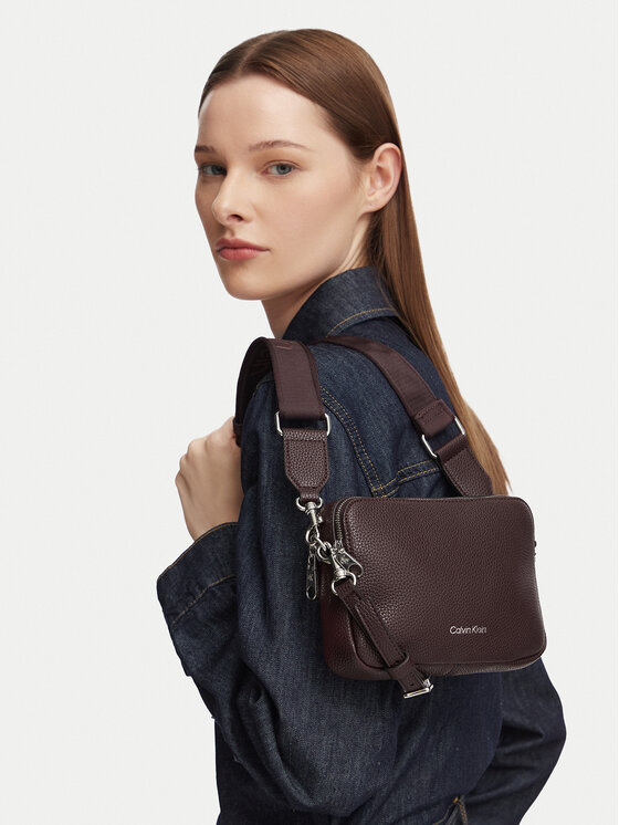 Calvin Klein Borsetta Calvin Klein Webbing 2X Strap Camera Bag LV04F3656G Marrone