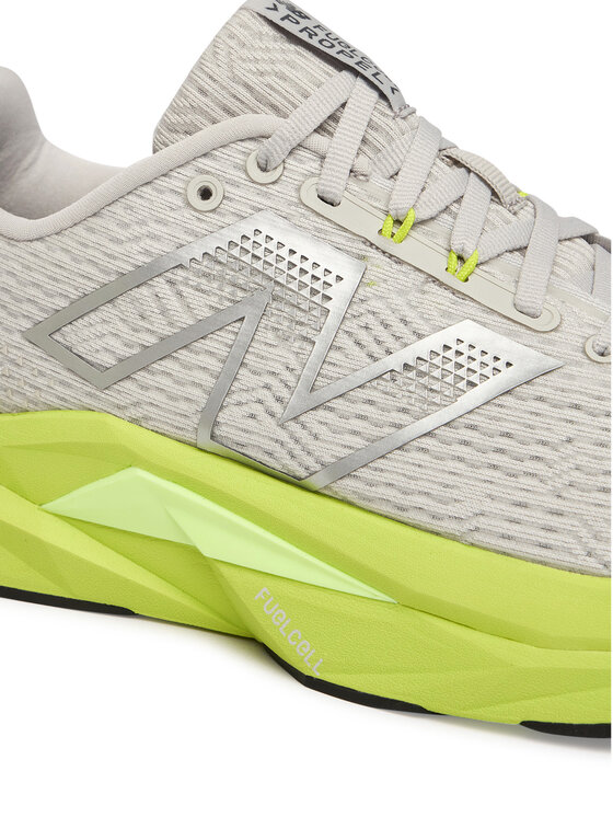 New Balance Pantofi pentru alergare New Balance PROPELv5 MFCPR9N0 Gri