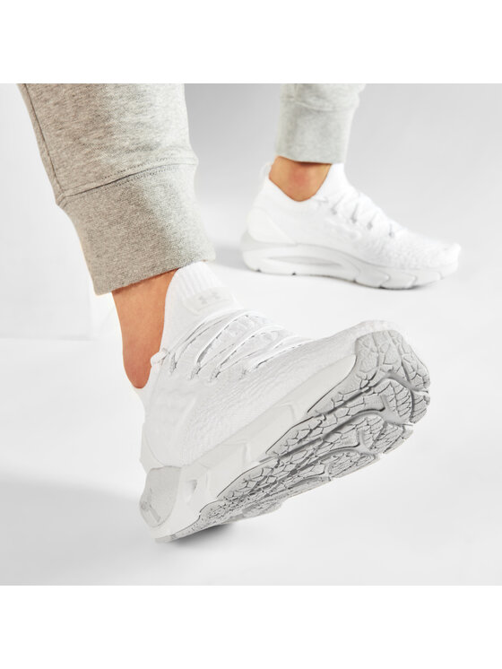 Under Armour Tekaški čevlji Under Armour Ua Hovr Phantom 2 3023017-100 Bela