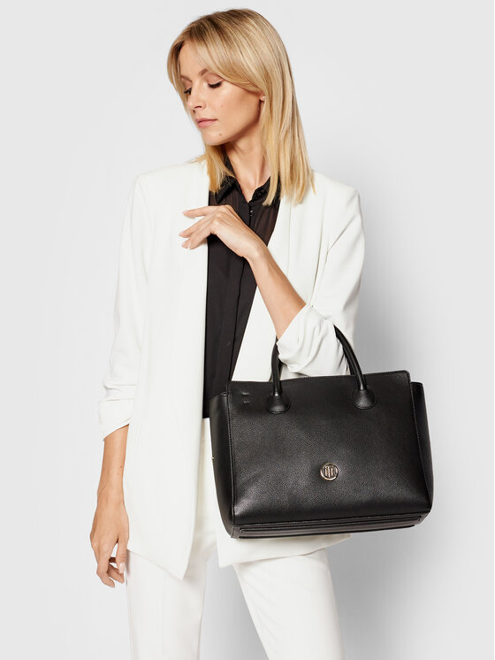 Tommy Hilfiger Ročna torba Tommy Hilfiger Charming Tommy Satchel AW0AW08602 Črna