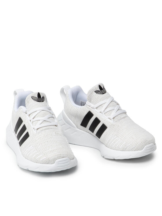 adidas Снікерcи adidas Swift Run22 C GW8183 Білий