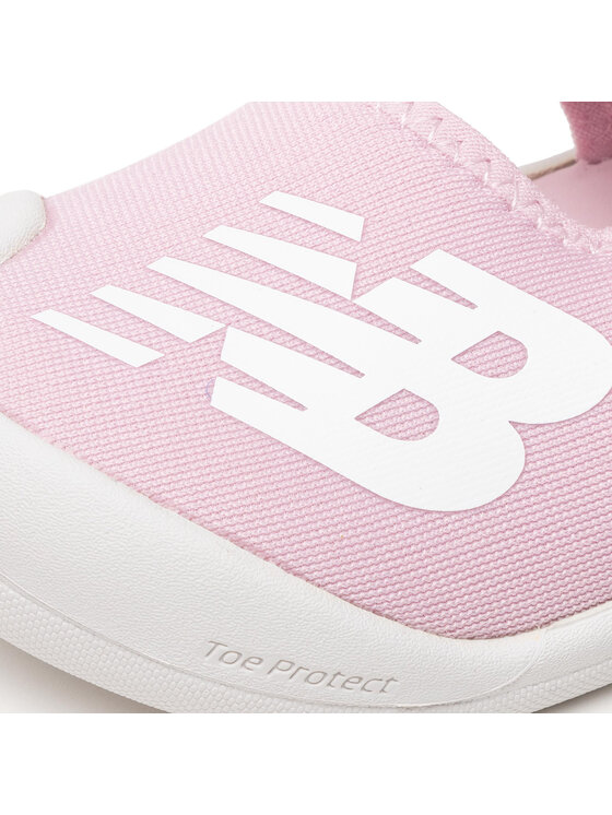 New Balance Сандали New Balance YOCRSRPP Розов