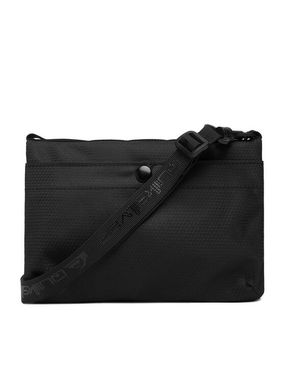 Quiksilver Плоска сумка Quiksilver CEOWB-QUIC-F-003-09 Чорний