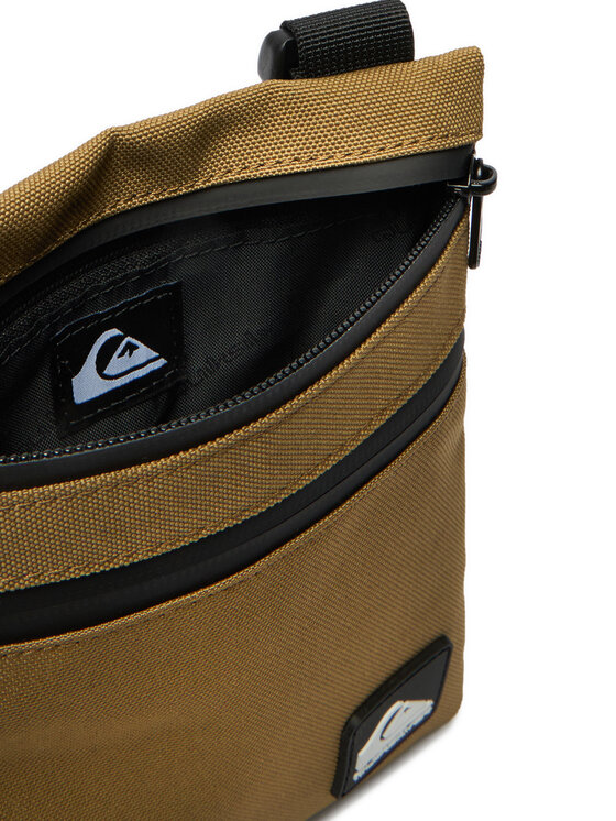 Quiksilver Плоска сумка Quiksilver CEOWB-QUIC-M-002-09 Коричневий