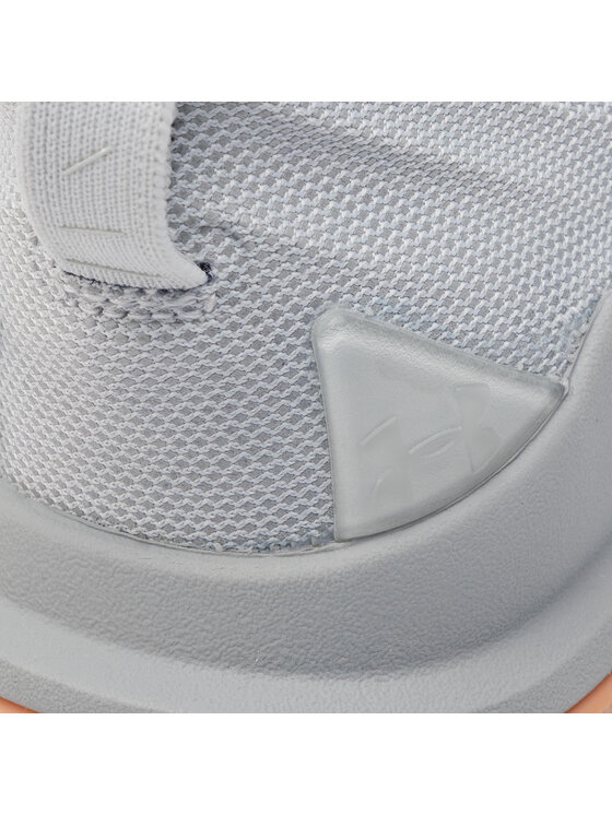 Under Armour Čevlji za košarko Under Armour Ua Curry 5 3020657-105 Siva