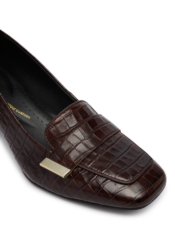 Clarks Salonarji Clarks Fernie Edge 26327185 Temno rjava