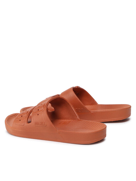 Freedom Moses Šľapky Freedom Moses Basic Hnedá