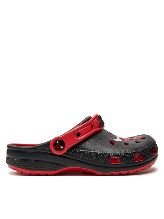 Crocs Šľapky Crocs Nba Chicago Bulls Classic Clog Varsity 209441 Čierna