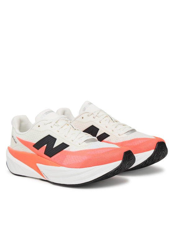 New Balance Tekaški čevlji New Balance FuelCell Rebel V5 MFCXLV5 Bela