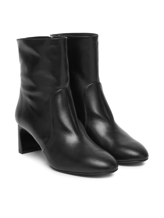 Stuart Weitzman Ботильйони Stuart Weitzman Babette Zip SL542 Чорний