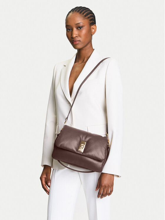 Tommy Hilfiger Kabelka Tommy Hilfiger Soft Leather Conv Crossover AW0AW17638 Hnedá