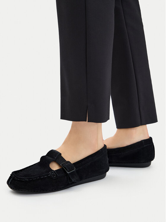 Clarks Мокасини Clarks Freckle Tbar 26185903 Чорний