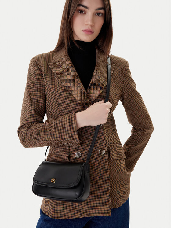 Calvin Klein Rankinė Calvin Klein Ck Flap Camera Bag LV04F3421G Juoda