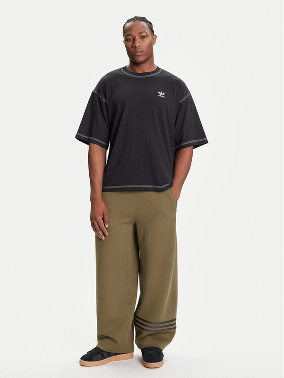 adidas adidas Футболка Trefoil Essentials JW0971 Чорний Regular Fit