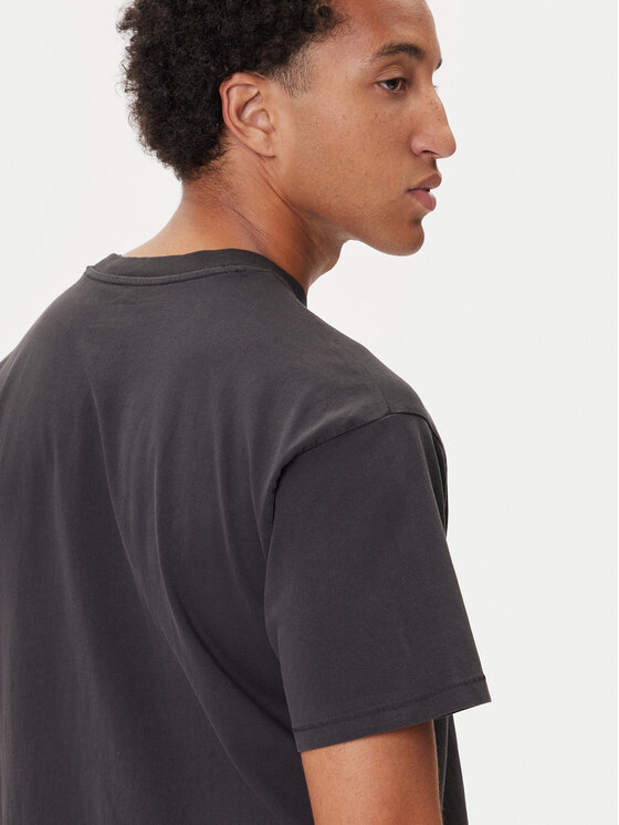 Levi's® Levi's® Majica Red Tab™ A0637-0001 Črna Boxy Fit