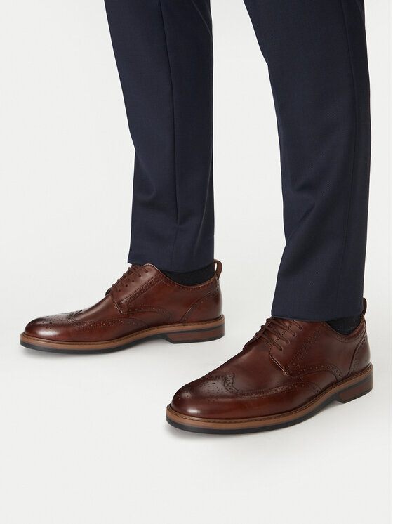 Clarks Туфлі Clarks Aldwin Limit 26178428 Коричневий