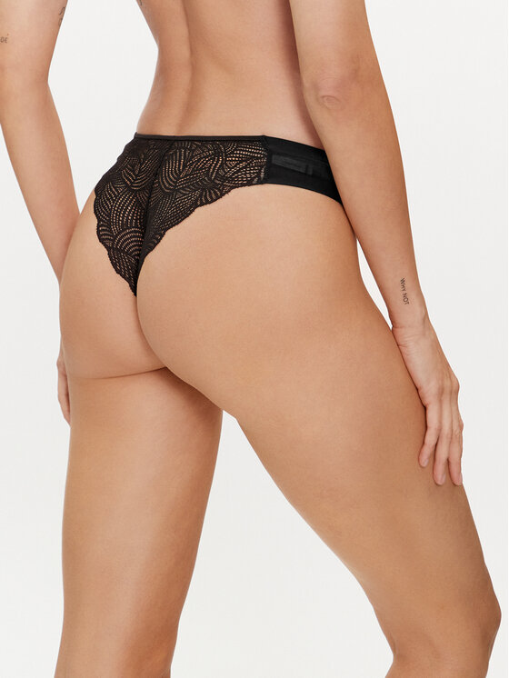Chantelle Chantelle Стрінги Soft Stretch C11GG0 Чорний