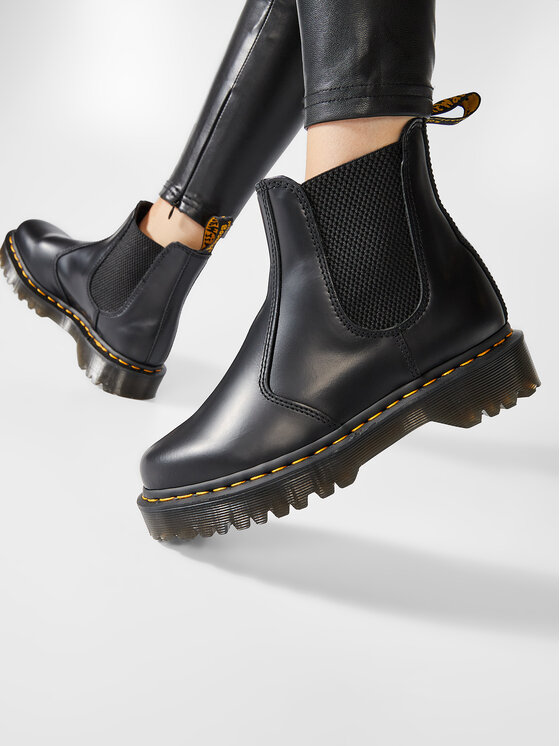 Dr. Martens Kotníková obuv s elastickým prvkem Dr. Martens 2976 Bex 26205001 Černá
