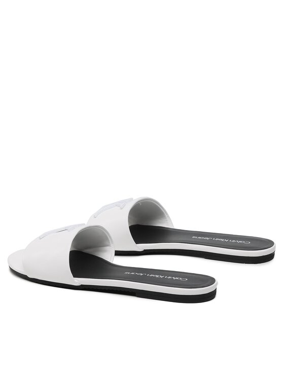 Calvin Klein Jeans Klapki Calvin Klein Jeans Flat Sandal Slide Hw YW0YW00952 Biały