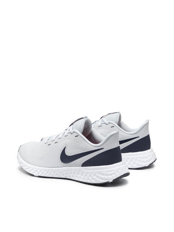 Nike Маратонки за бягане Nike Revolution 5 BQ3204 018 Сив