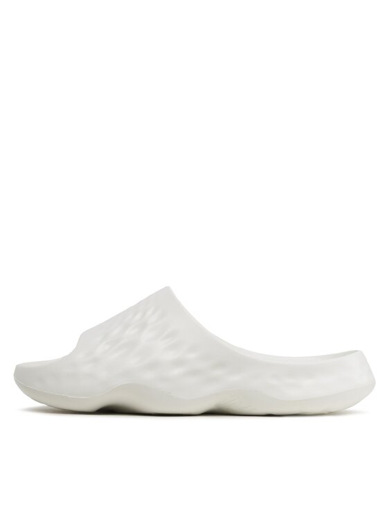 New Balance Iešļūcenes New Balance SUFHUPW3 Balts