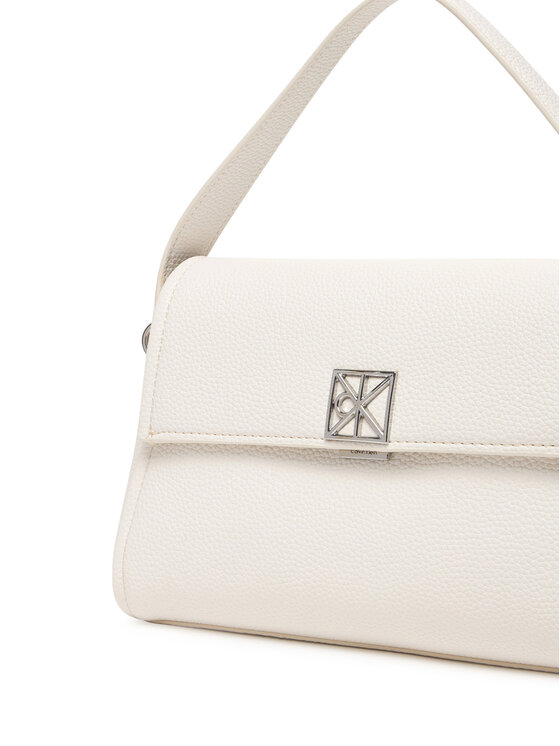 Calvin Klein Τσάντα Calvin Klein Emblem Hw Pebble Shoulder Bag 25 LV04F3425G Λευκό