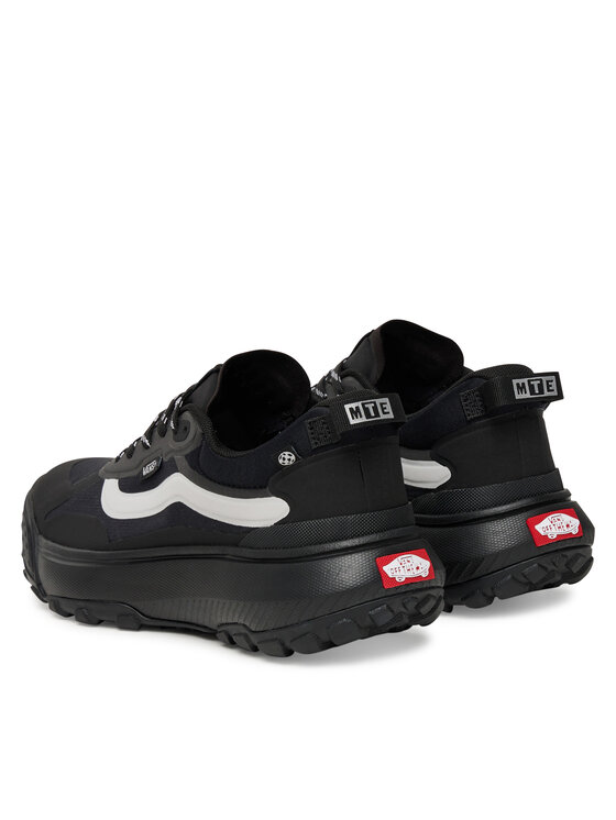 Vans Сникърси Vans MTE Crosspath VN000CVUBLK1 Черен